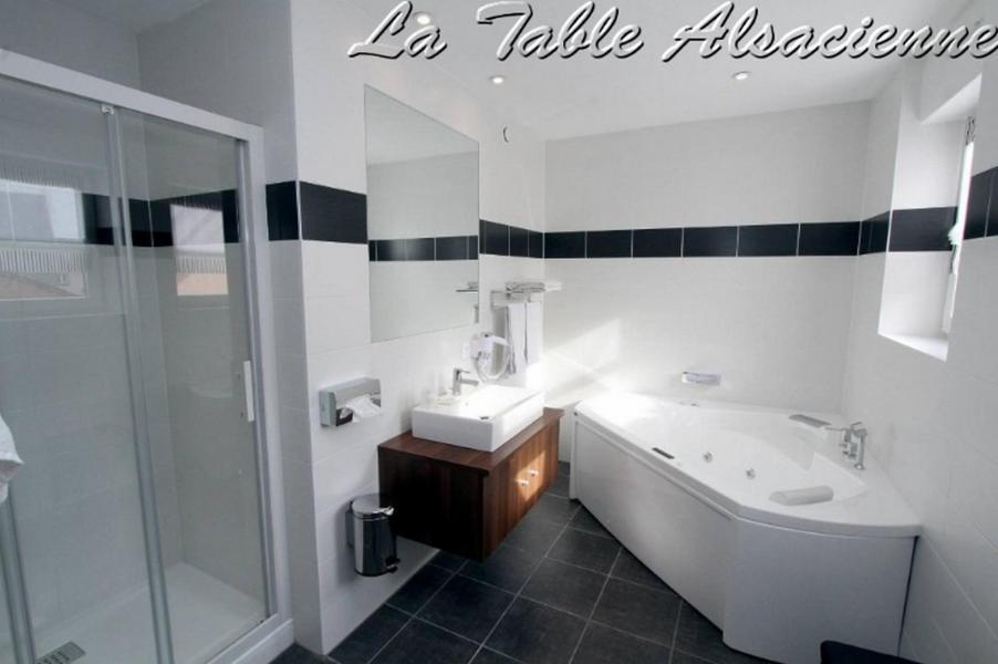 La Table Alsacienne Hotel Farebersviller Luaran gambar